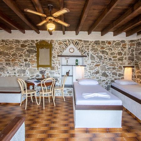 Villa Bella Leros Агия-Марина Экстерьер фото